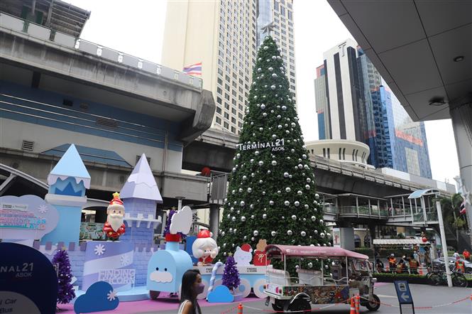 Giáng sinh không dối trá: Vì sao cha mẹ nên cân nhắc về câu chuyện ông già Noel