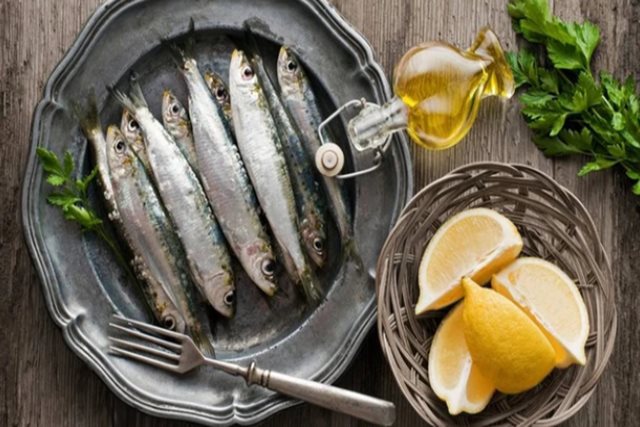 Mùa ôn thi: Cách ăn cá an toàn, tốt cho não bộ, giúp sĩ tử tăng cường trí nhớ