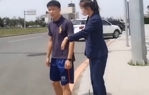 Để bán được hàng phải là người "lầy lội" không ai bằng