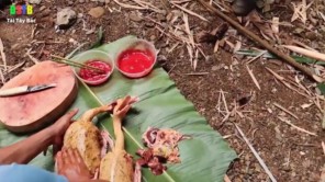 Tiết canh ngan, thịt ngan nướng, uống rượu mơ trong rừng (phần 1)