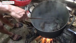 Lên Tây Bắc ăn lợn thả rừng thui nóng (phần 3)