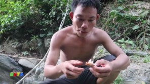 Lên Tây Bắc ăn hổ mang kẹp ống nứa nướng siêu ngon (phần 4)