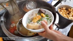 Bún riêu Nam Bộ tại 71 Lò Sũ Hà Nội 