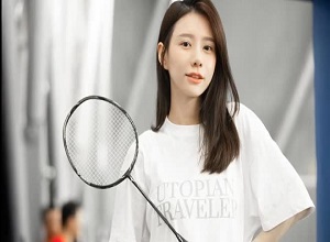 'Nữ thần cầu lông' diện đồ thể thao vẫn gây sốt nhờ sắc đẹp lay động lòng người 