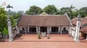 Bất ngờ với Tượng Thánh Gióng Khổng Lồ cổ nhất Việt Nam