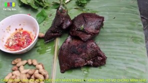 Gan lợn kẹp lá mắc mật nướng đá siêu ngon (phần 3)