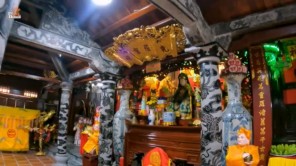 Mộ Thánh Bát Nàn Cổ Kính Và Đầy Huyền Bí với Kiến Trúc Đá Đồ Sộ luôn được cúng tiến 2000 năm qua (phần 6)
