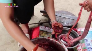 Dồi pịa bò gác bếp món ăn độc lạ (Phần 3)