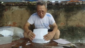 Cách làm MẶT NẠ GIẤY BỒI chơi trung thu ở làng ông Hảo 6