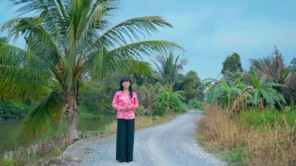CUỘC ĐỜI LÔ TÔ - ĐOAN TRANG