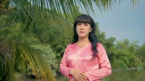CUỘC ĐỜI LÔ TÔ - ĐOAN TRANG