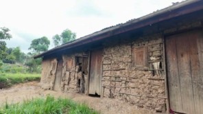Bộ lạc lùn nhất thế giới (cao trung bình 1 mét) bị đày ra đảo hoang (Phần 3)