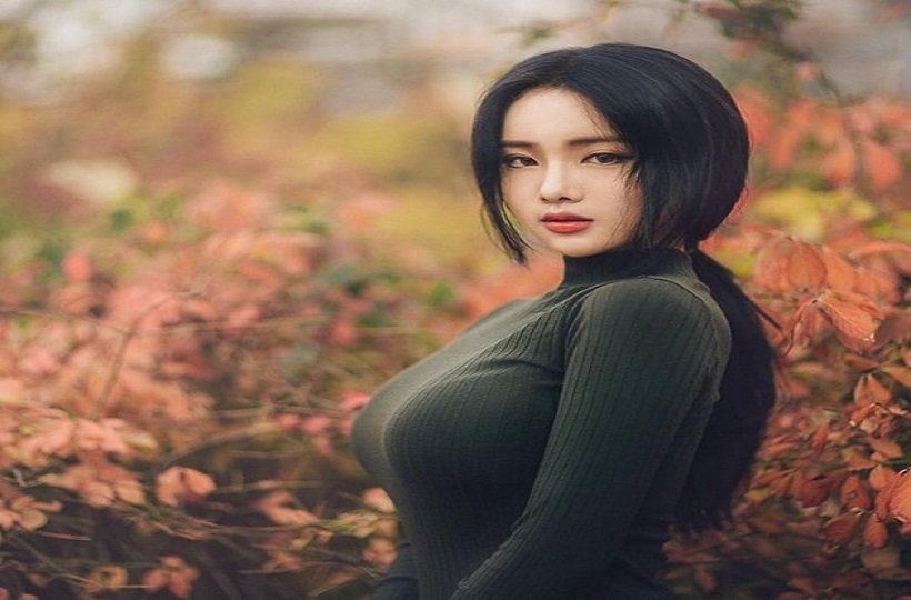 Hot girl này sở hữu vẻ đẹp gợi cảm với siêu vòng một làm cánh mày râu ngất ngây