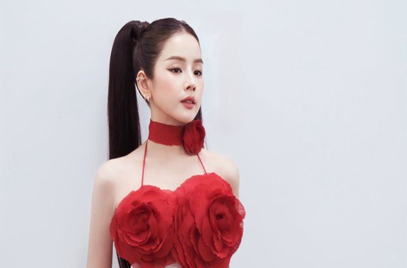 Nét đẹp nóng bỏng của hot girl làng DJ