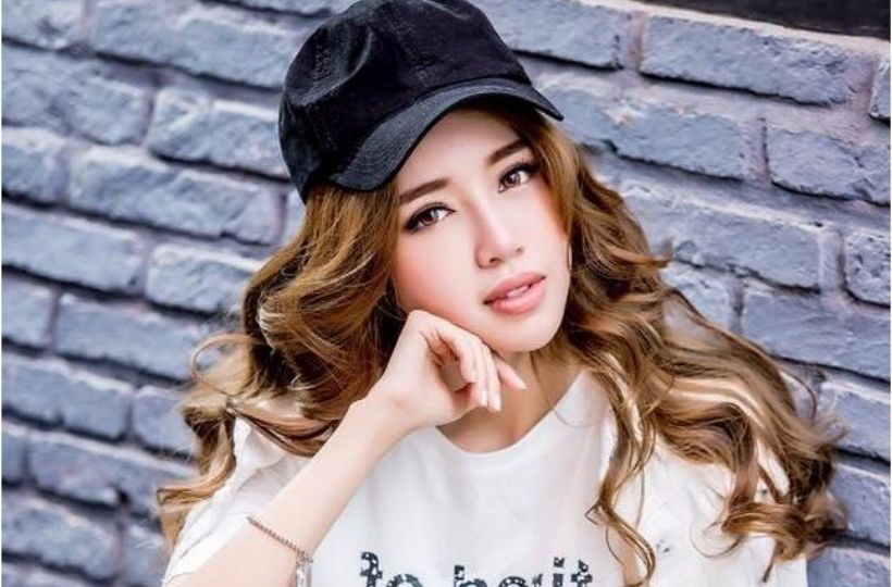 Elly Trần nhận giải thưởng "Nữ diễn viên truyền hình xuất sắc nhất"