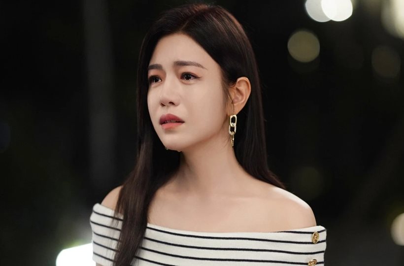 Nhan sắc xinh đẹp của Tiểu Long Nữ Trần Nghiên Hy trong phim mới