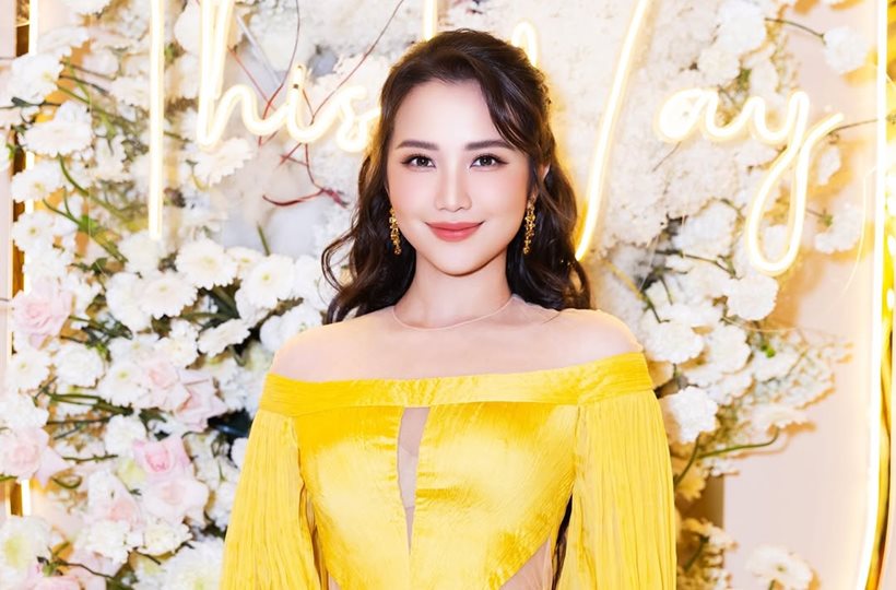 Primmy Trương đẹp xuất sắc trong lễ cưới em chồng