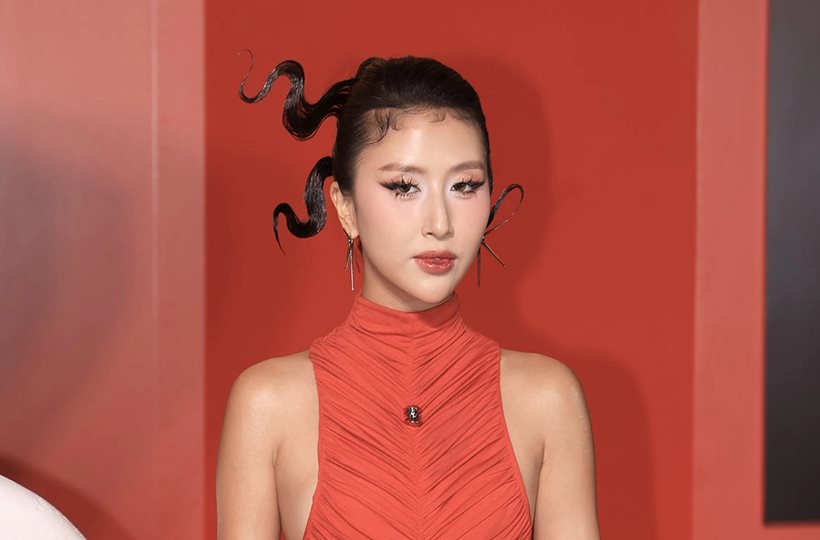 Quỳnh Anh Shyn đẹp cá tính trên thảm đỏ