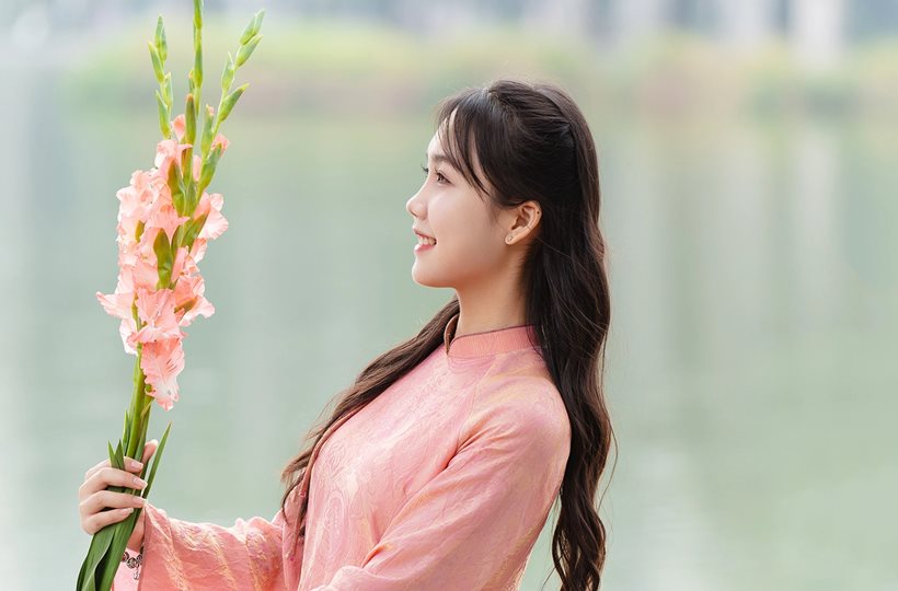 Sắc hồng hoa lay ơn