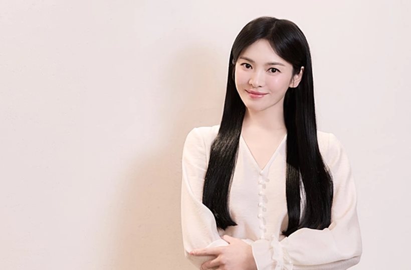 Song Hye Kyo hóa nàng thơ với tóc dài