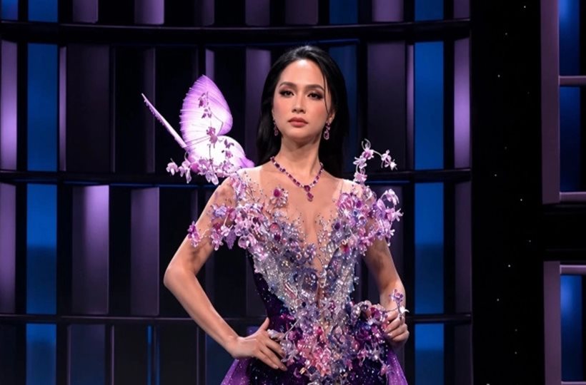 Hương Giang trình diễn trang phục dạ hội tại Miss Grand International All Stars 2026