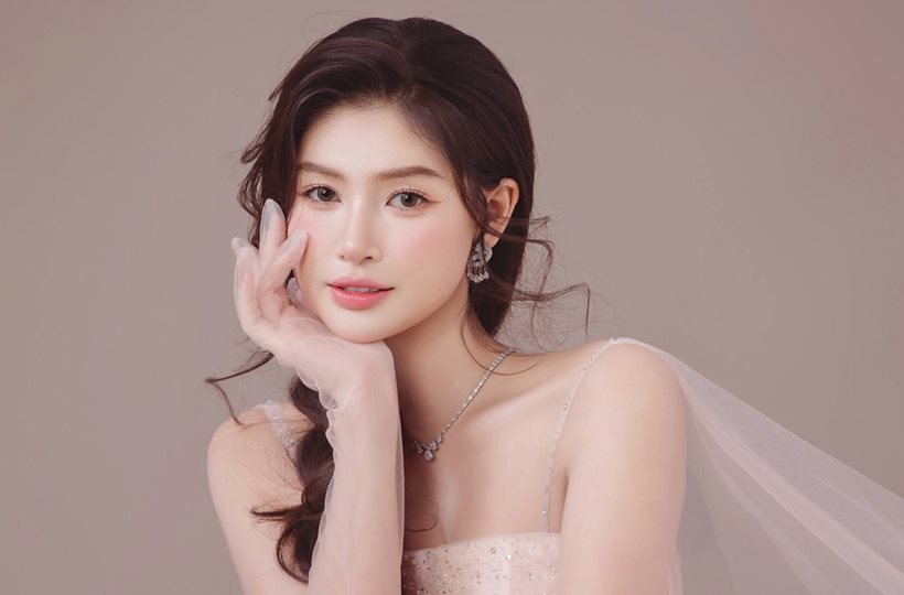 Phạm Hoàng Thu Uyên sẵn sàng chinh phục Miss Earth