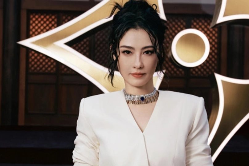 Nhan sắc tuổi 46 của Trương Bá Chi