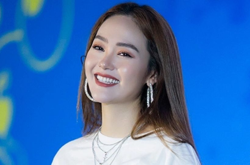 Minh Hằng được chồng doanh nhân cổ vũ thi "Chị đẹp" mùa 2