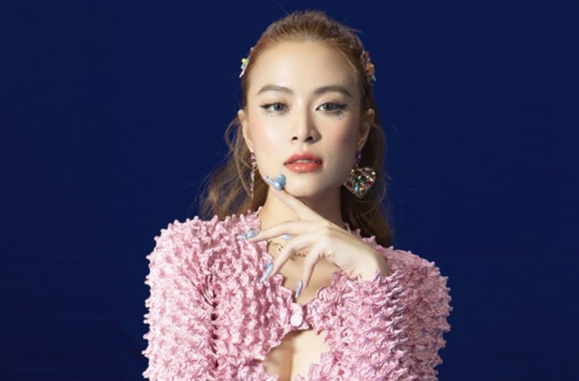 Lý do Hoàng Thùy Linh không sốt theo cơn bão toàn cầu của 'See tình'