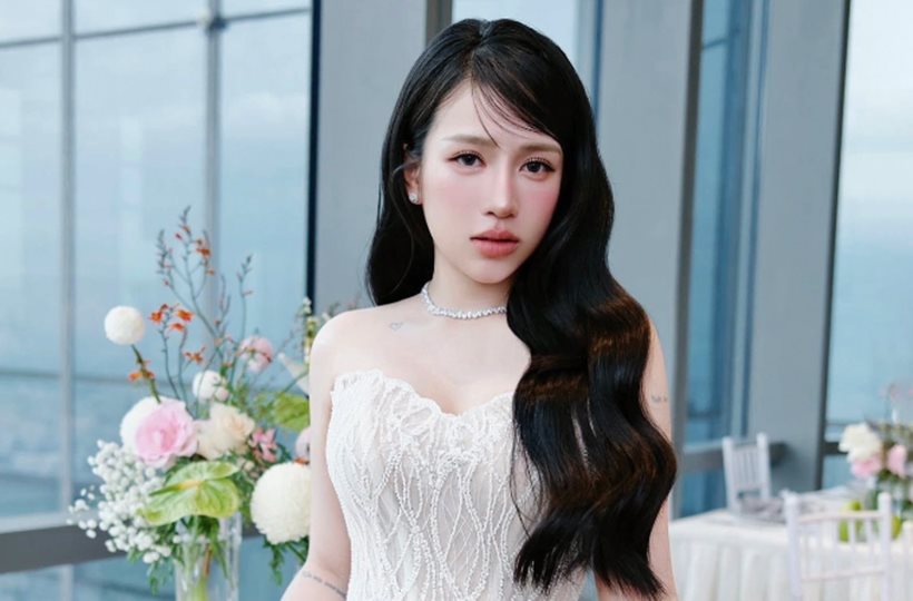Ái nữ đại gia Minh Nhựa nhanh về dáng sau sinh con thứ 4