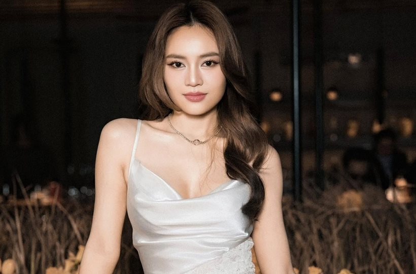 Nhan sắc nóng bỏng của ngọc nữ màn ảnh Việt