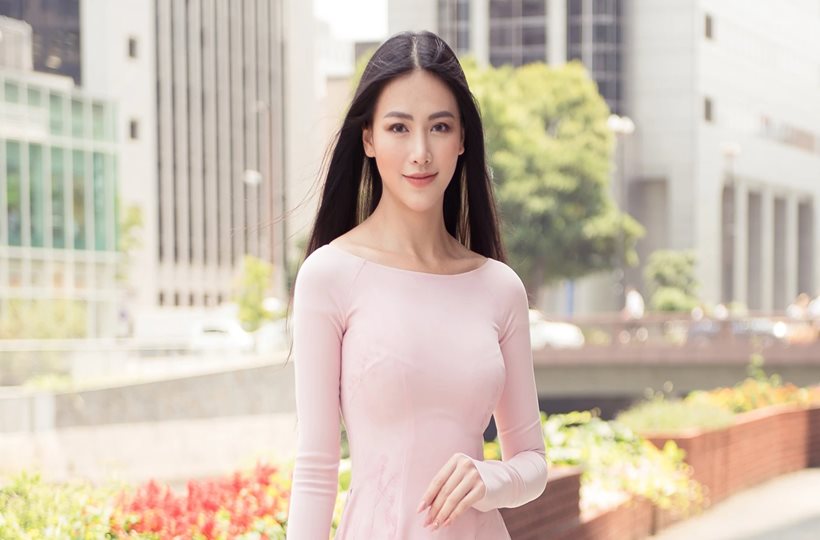 Hoa hậu Phương Khánh đẹp dịu dàng