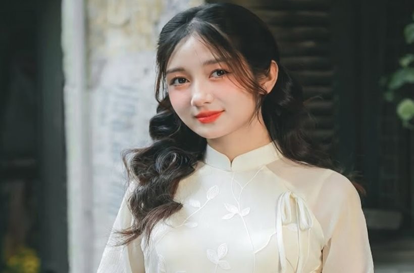 Thiếu nữ dịu dàng