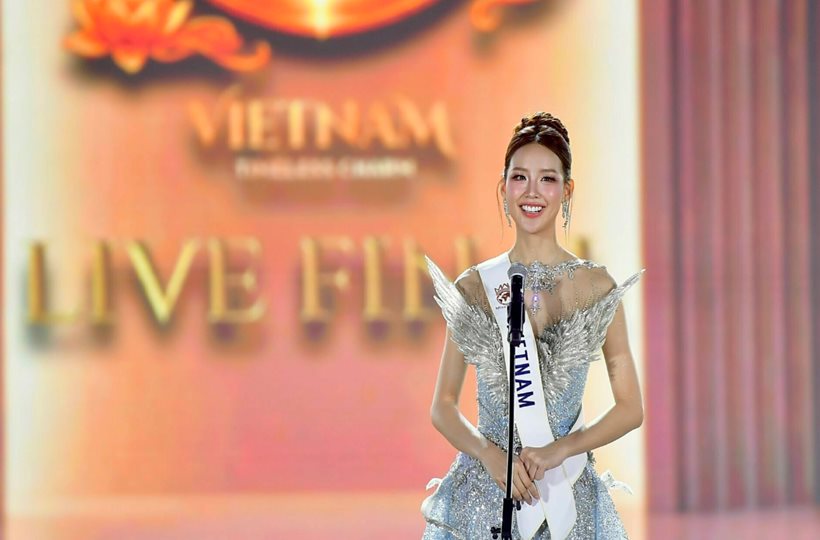 Bảo Ngọc lọt top 6 Miss World